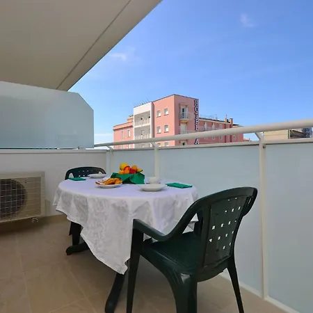 Just Steps From The Apartment Lignano Sabbiadoro